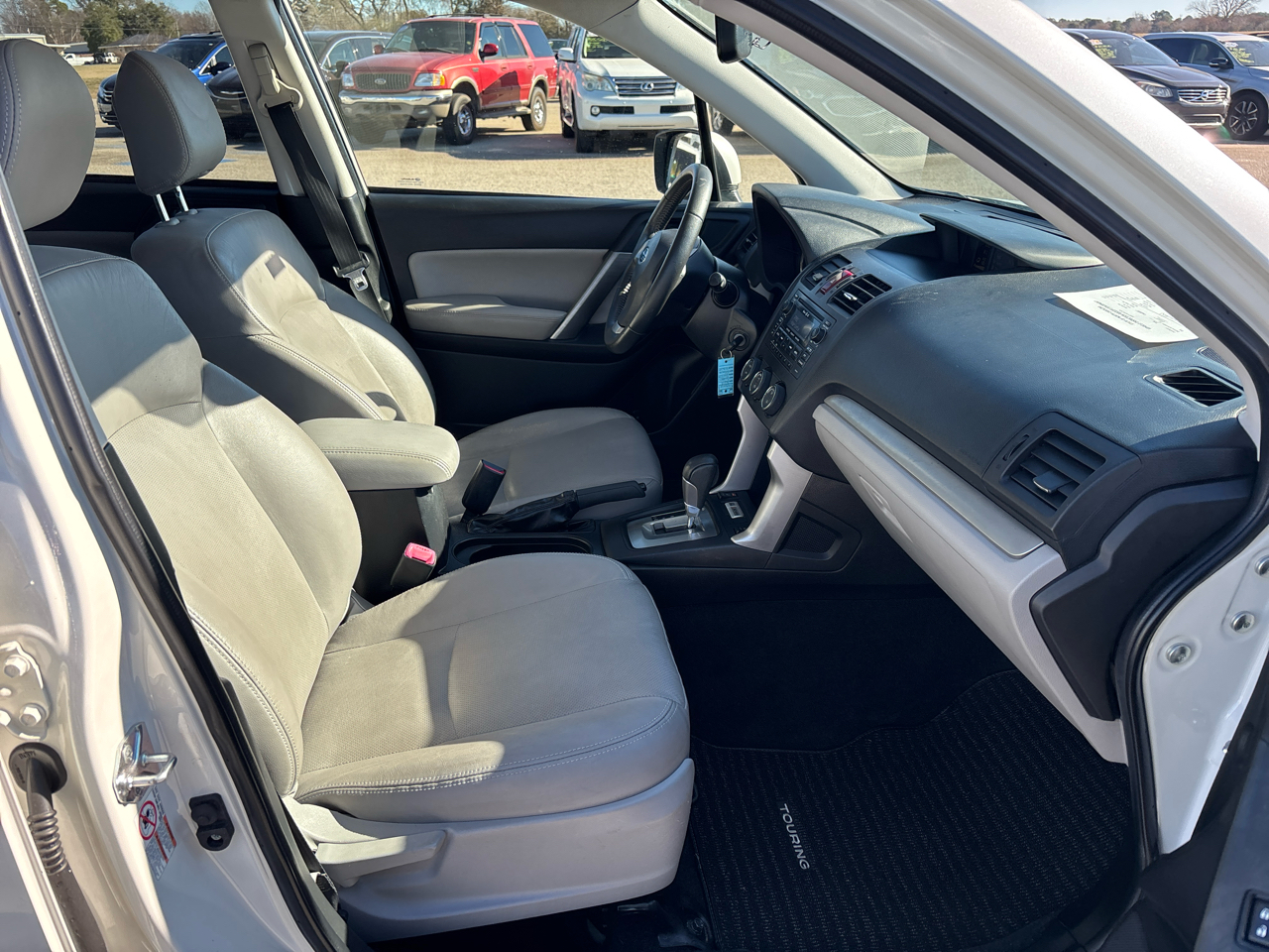 Subaru Forester 4dr CVT 2.5i Limited PZEV 2015