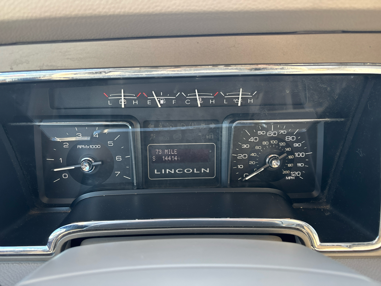 Lincoln Navigator 2WD 4dr 2013