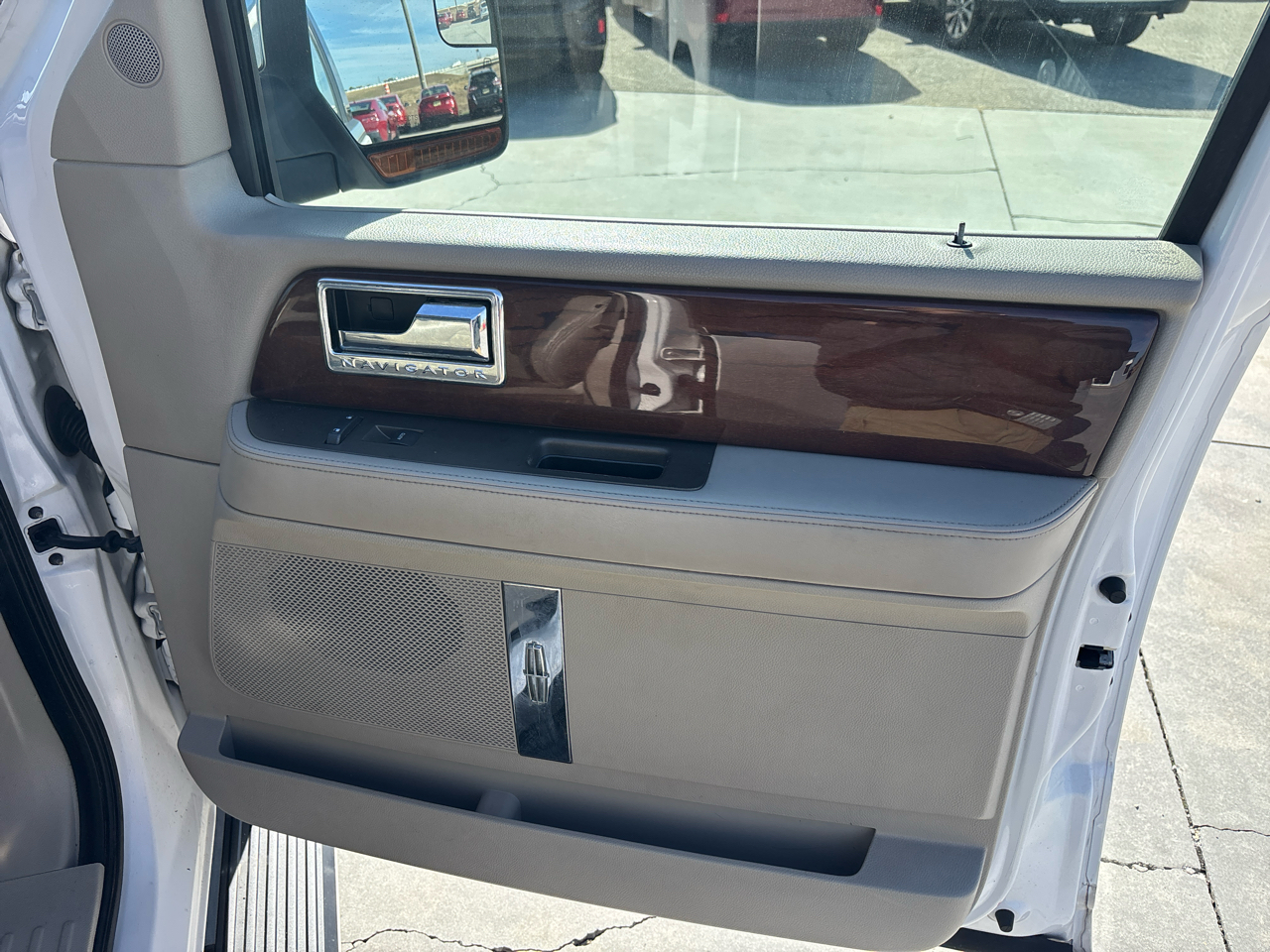 Lincoln Navigator 2WD 4dr 2013