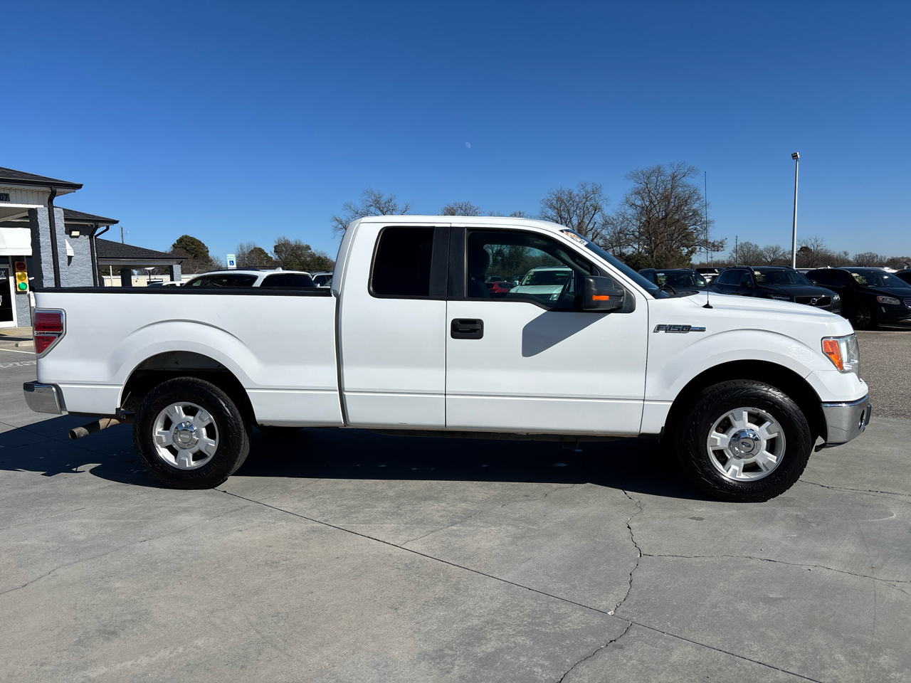Ford F-150 2WD SuperCab 145" XLT 2013