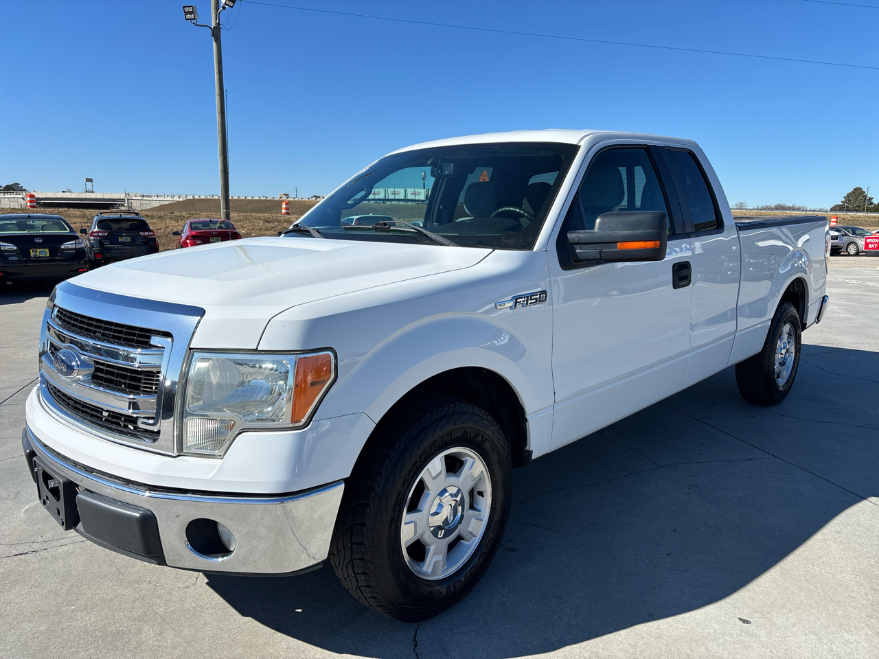 Ford F-150 2WD SuperCab 145" XLT 2013