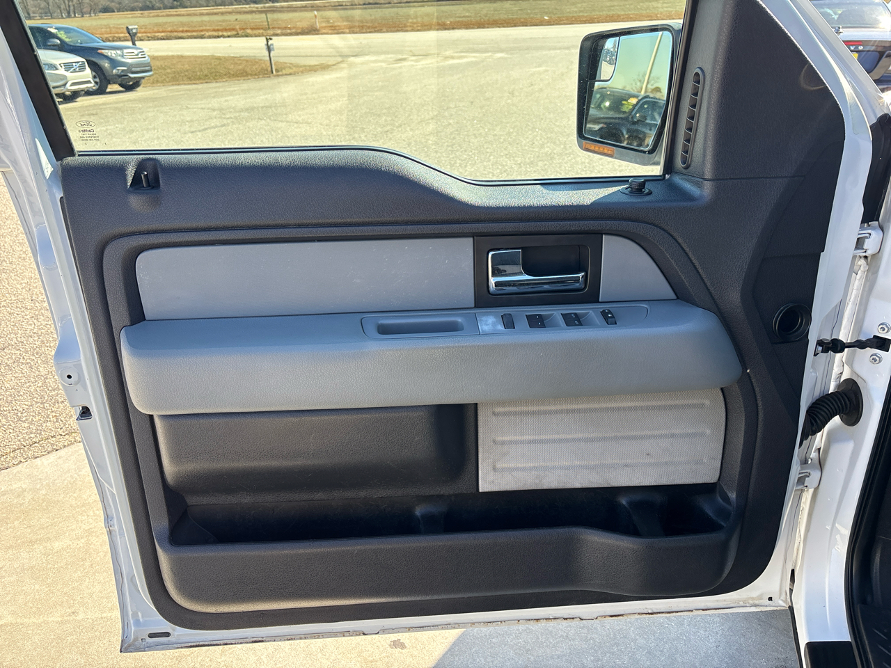 Ford F-150 2WD SuperCab 145" XLT 2013