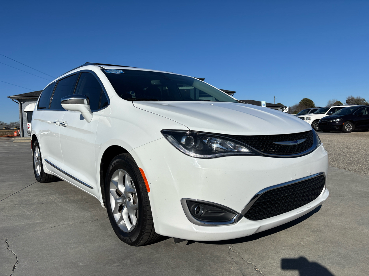 Chrysler Pacifica Limited FWD 2020