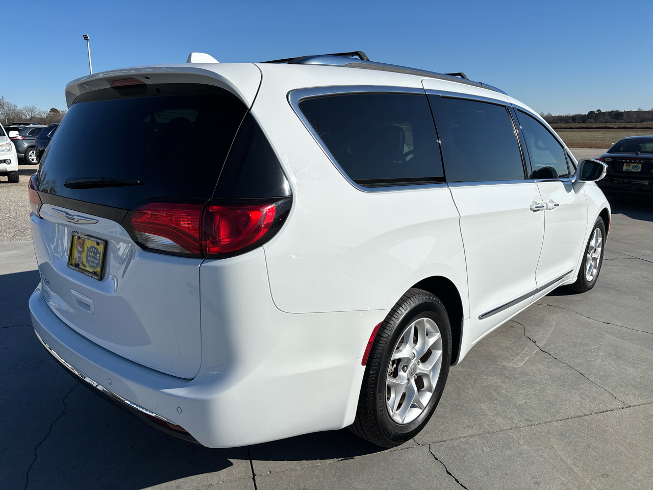Chrysler Pacifica Limited FWD 2020