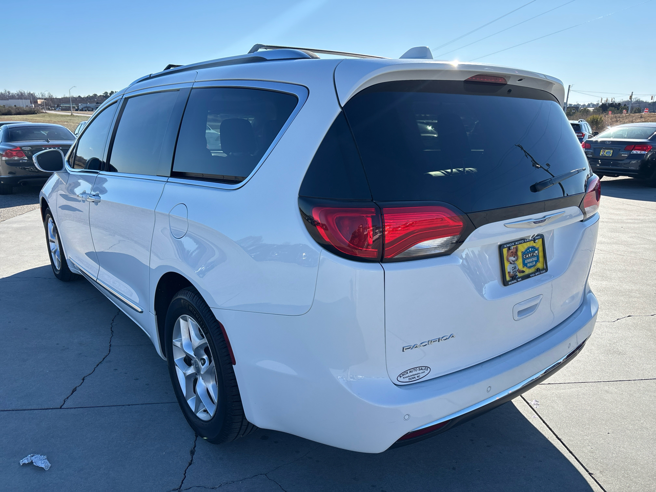 Chrysler Pacifica Limited FWD 2020