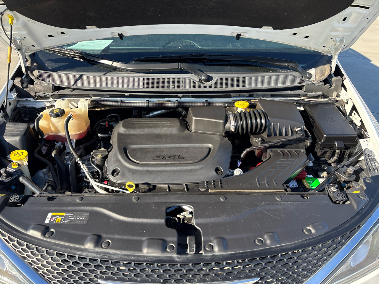 Chrysler Pacifica Limited FWD 2020