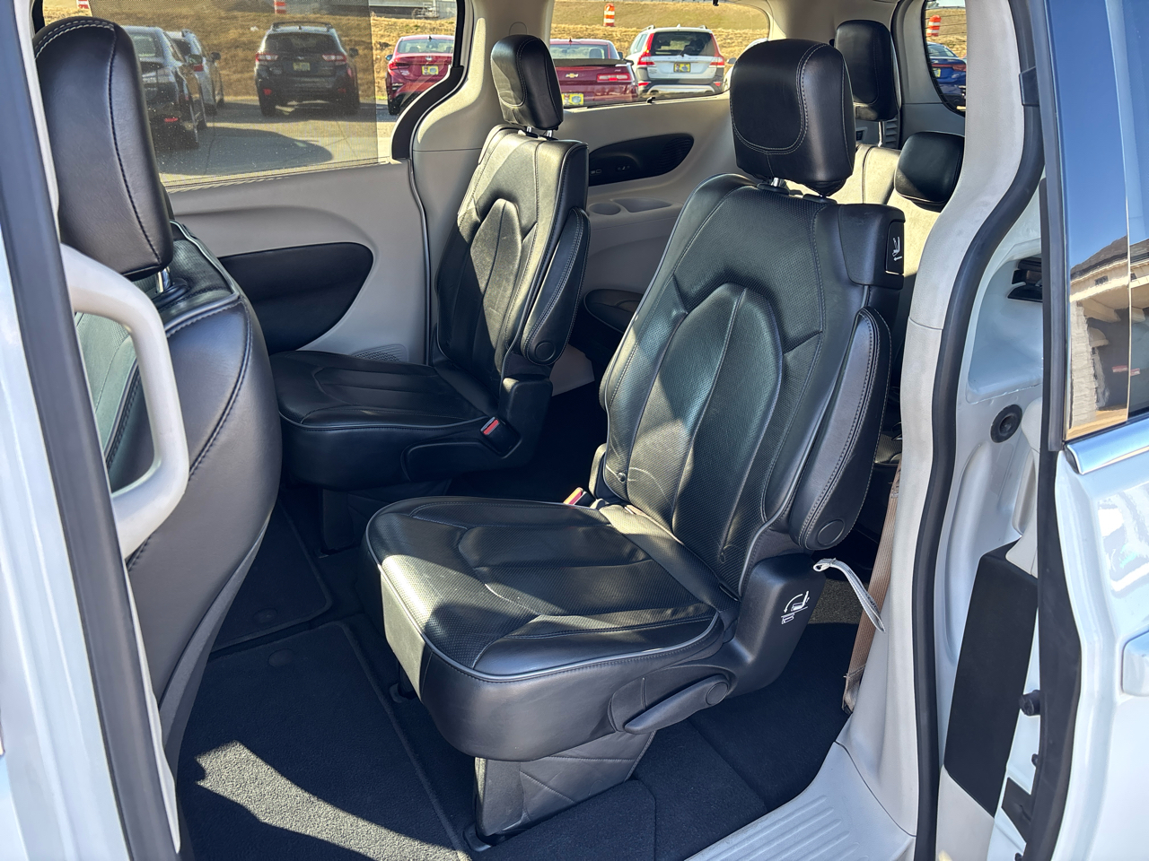 Chrysler Pacifica Limited FWD 2020