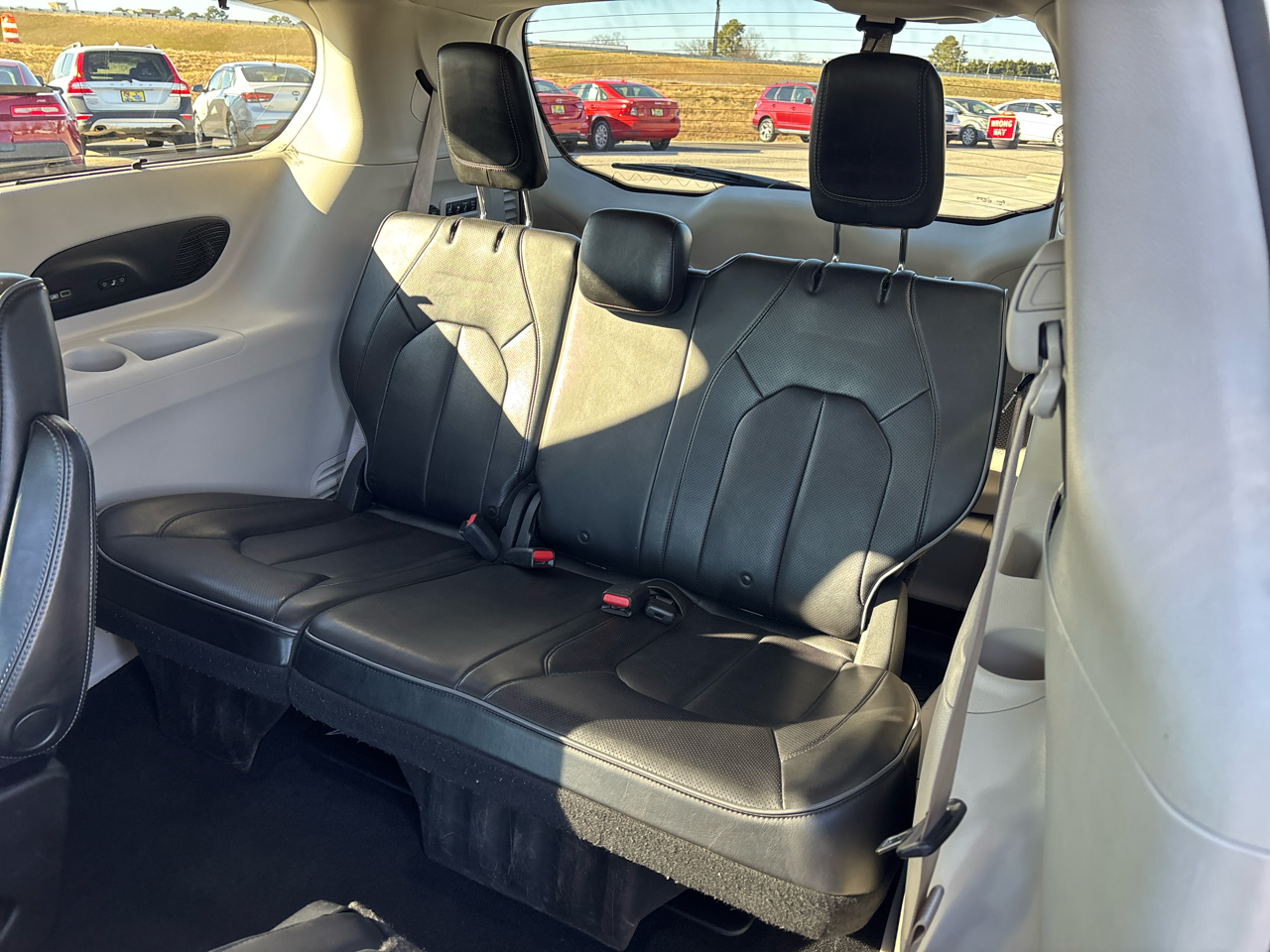 Chrysler Pacifica Limited FWD 2020