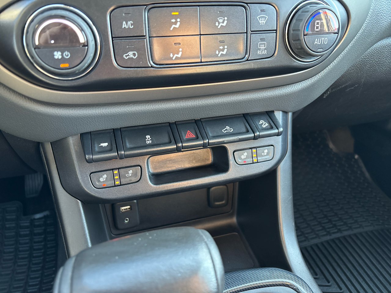 Chevrolet Colorado 4WD Crew Cab 128.3" Z71 2015