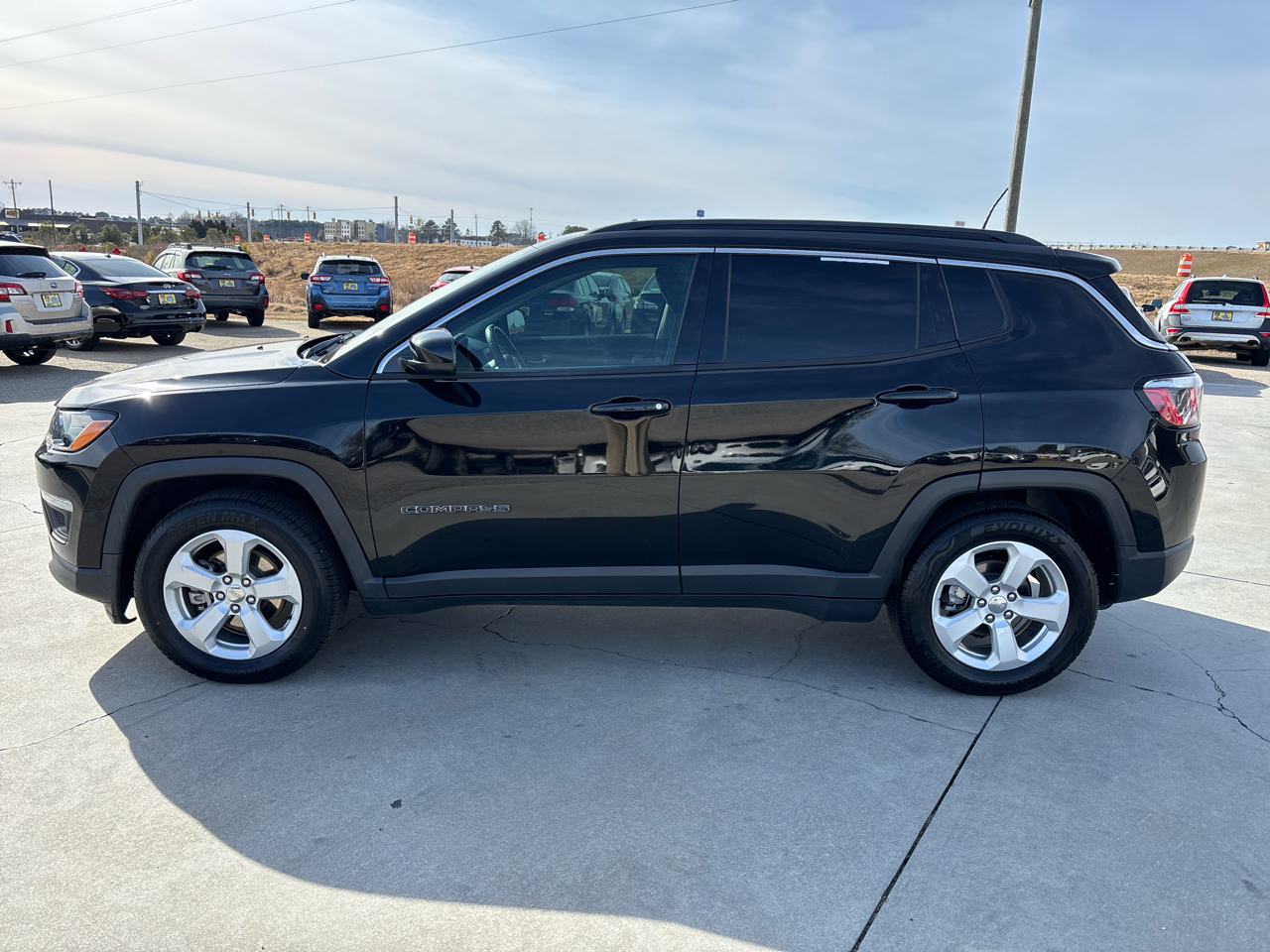 Jeep Compass Latitude FWD 2019