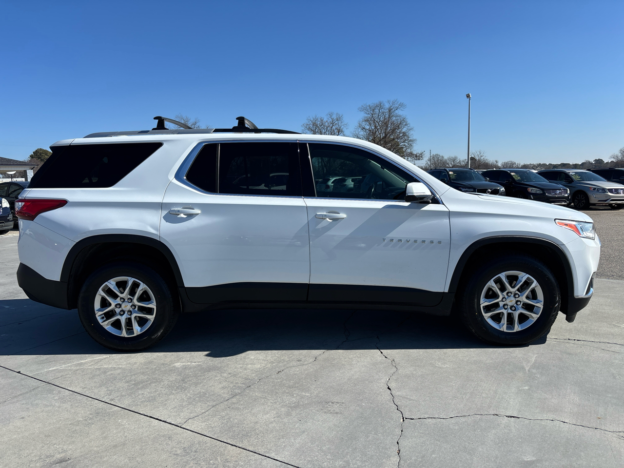 Chevrolet Traverse FWD 4dr LT Cloth w/1LT 2018