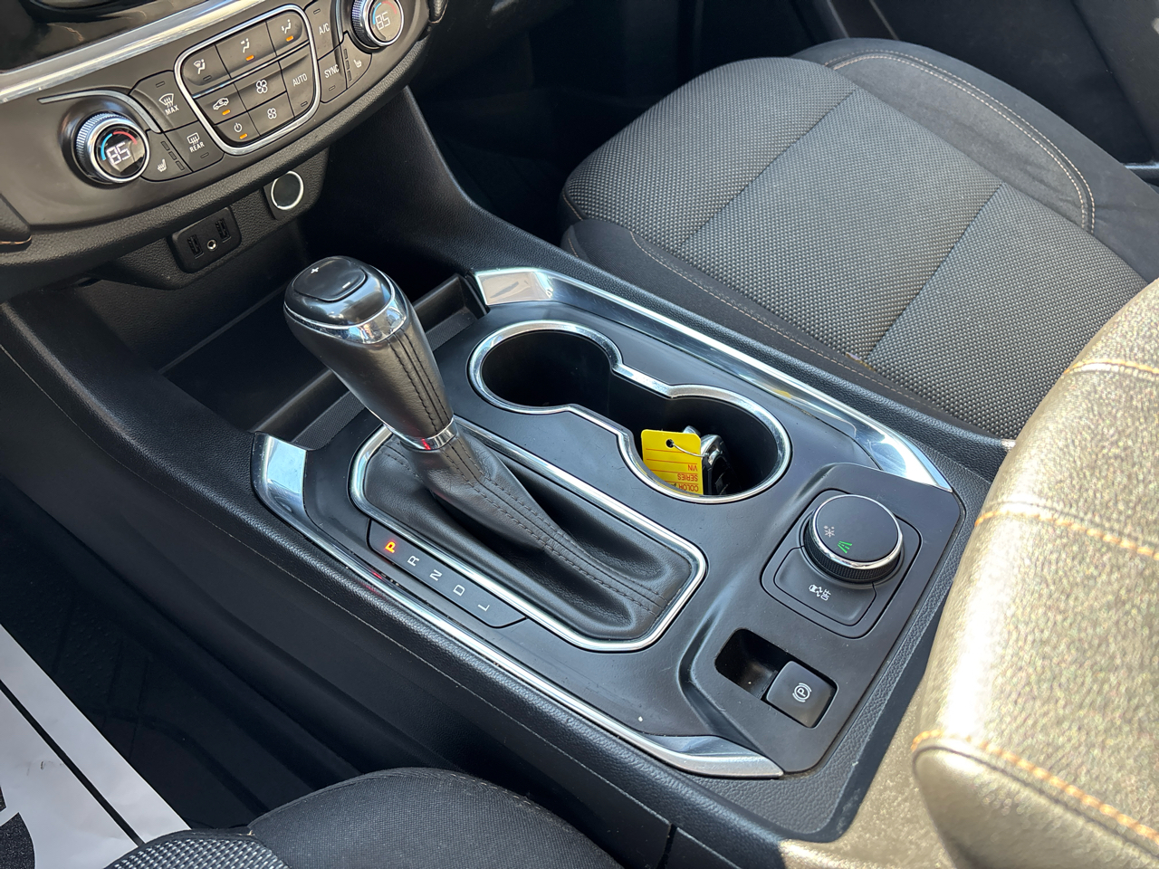 Chevrolet Traverse FWD 4dr LT Cloth w/1LT 2018