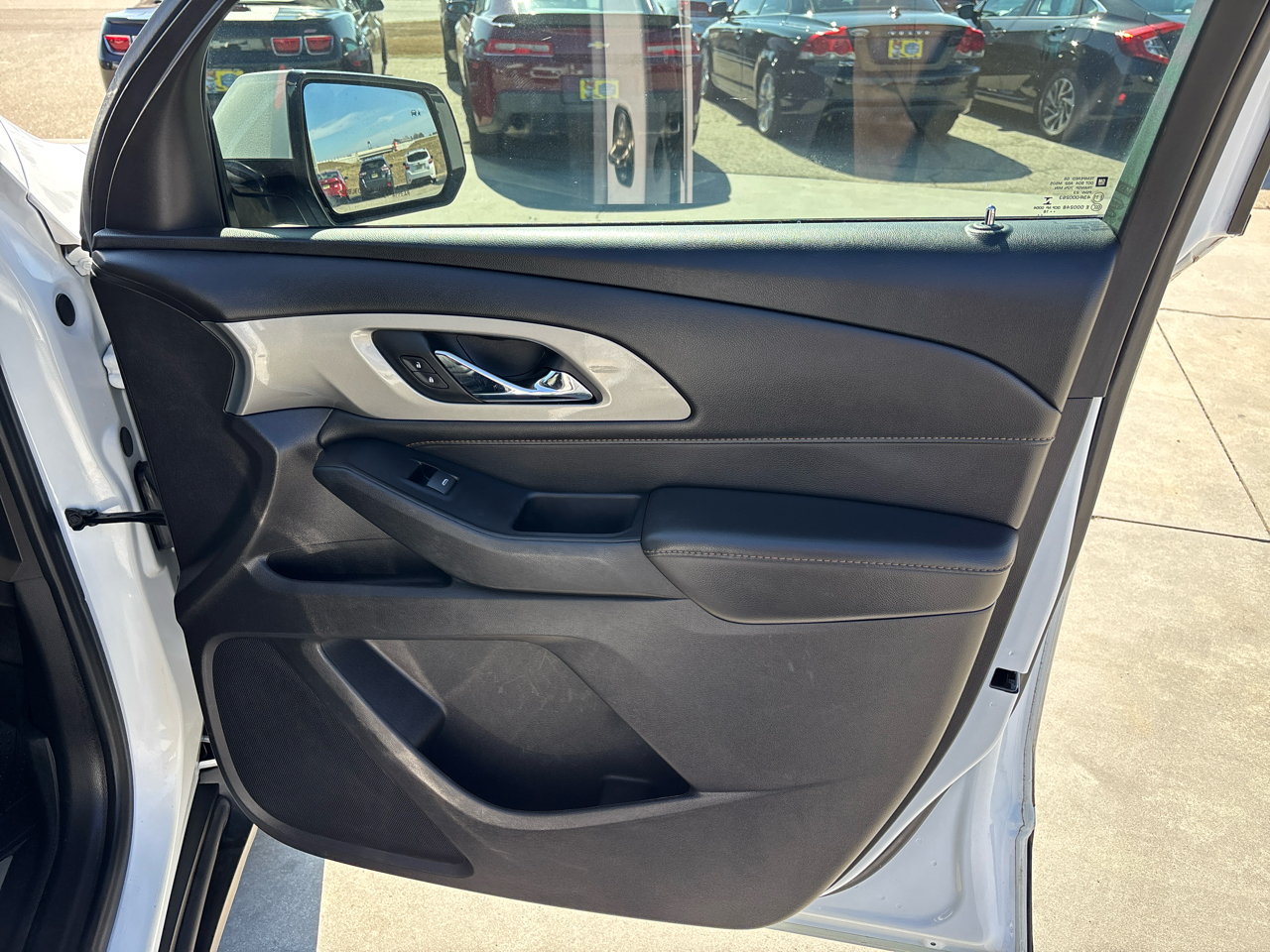 Chevrolet Traverse FWD 4dr LT Cloth w/1LT 2018