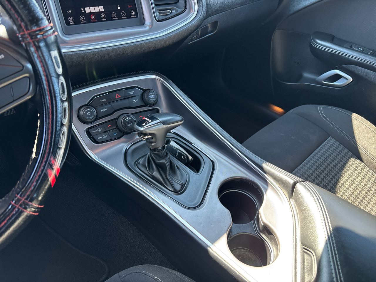 Dodge Challenger SXT AWD 2021