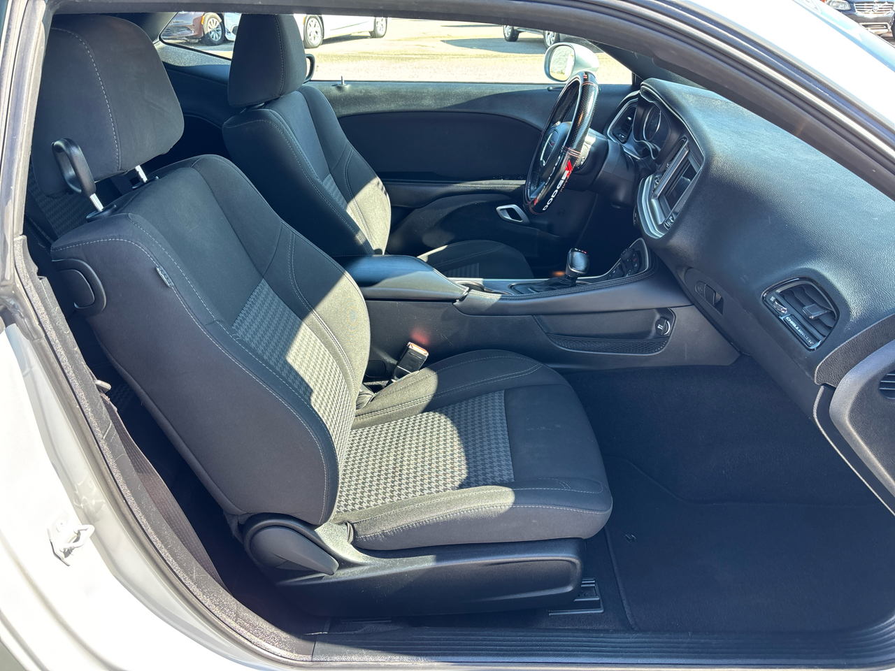 Dodge Challenger SXT AWD 2021