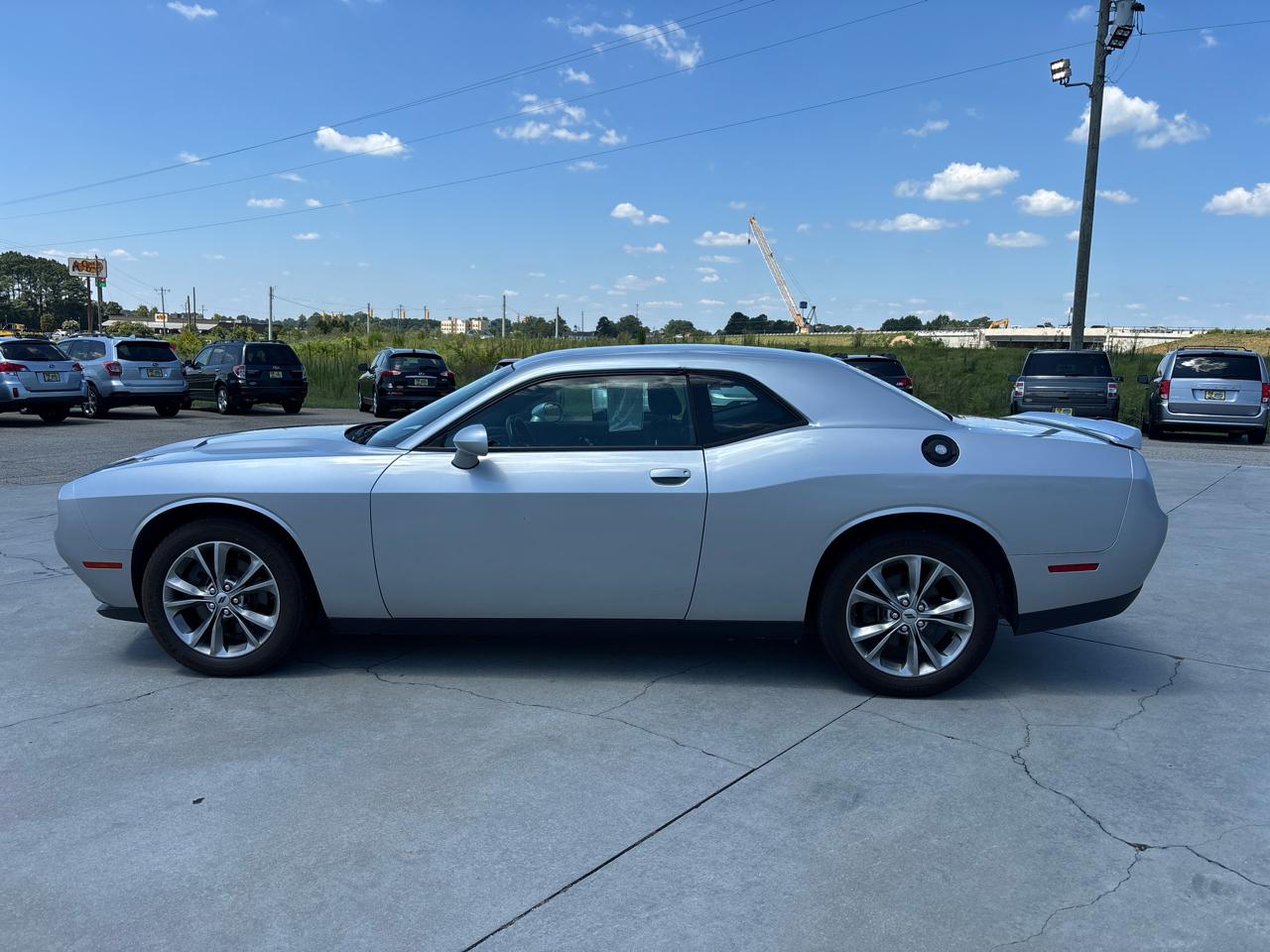 Dodge Challenger SXT AWD 2021