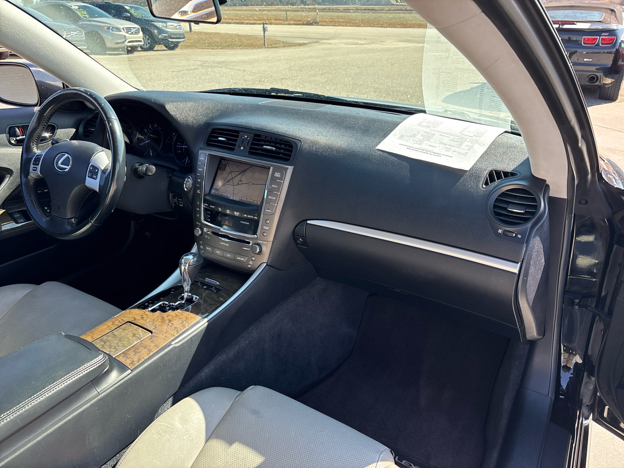 Lexus IS 350C 2dr Conv 2011