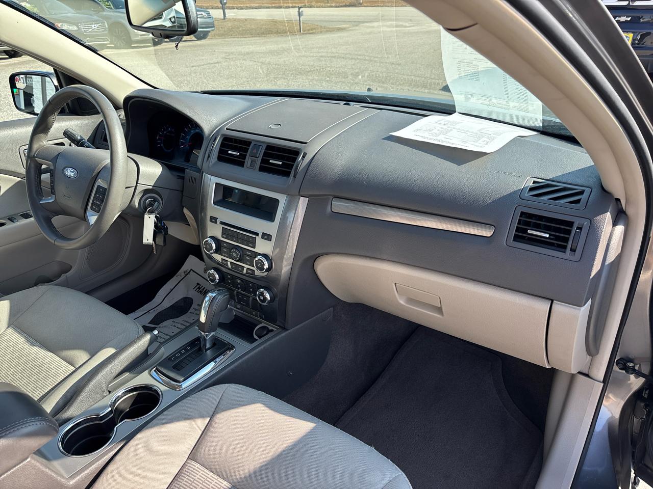 Ford Fusion 4dr Sdn SEL FWD 2011