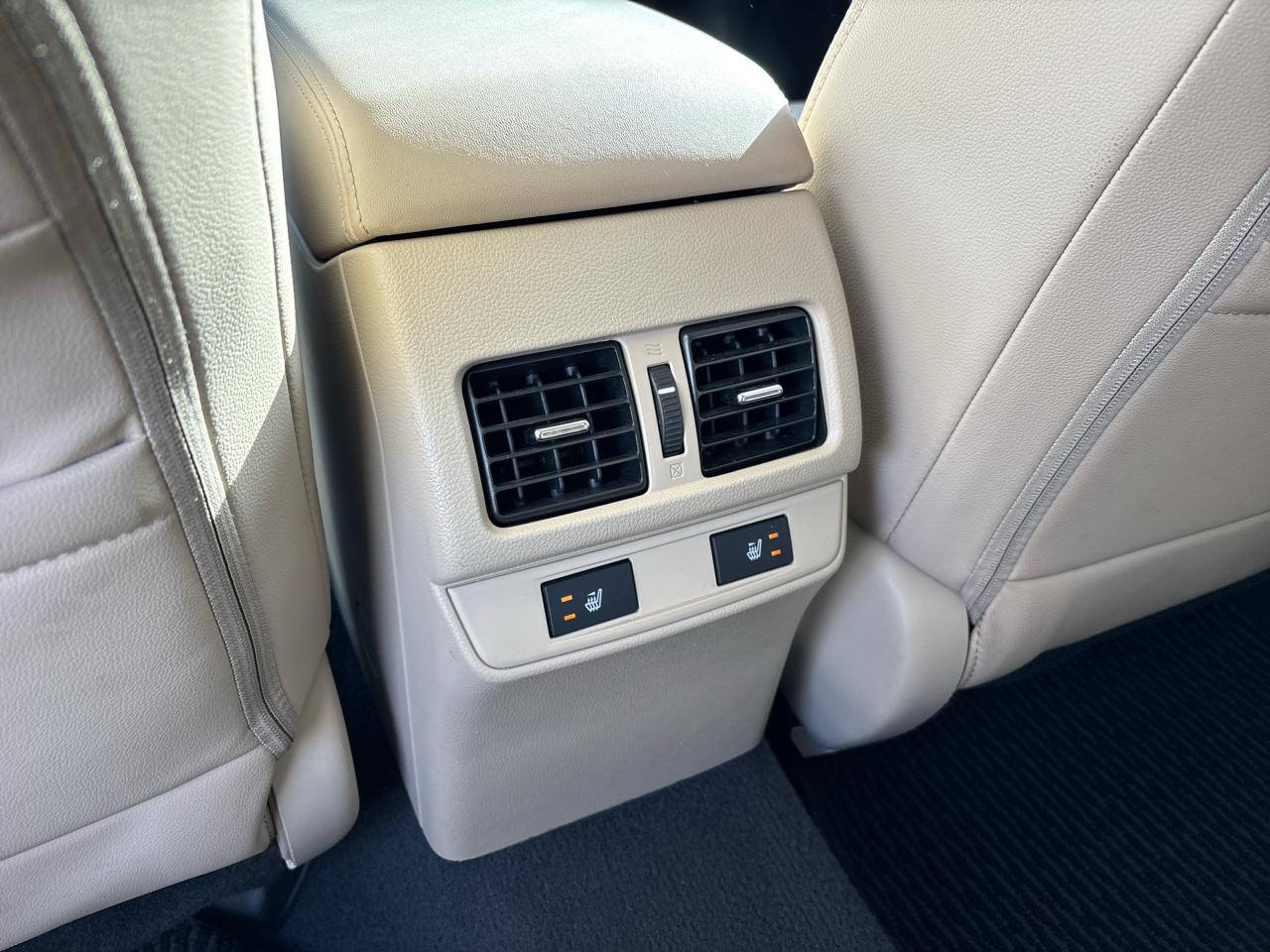 Subaru Outback 4dr Wgn 2.5i Limited 2016