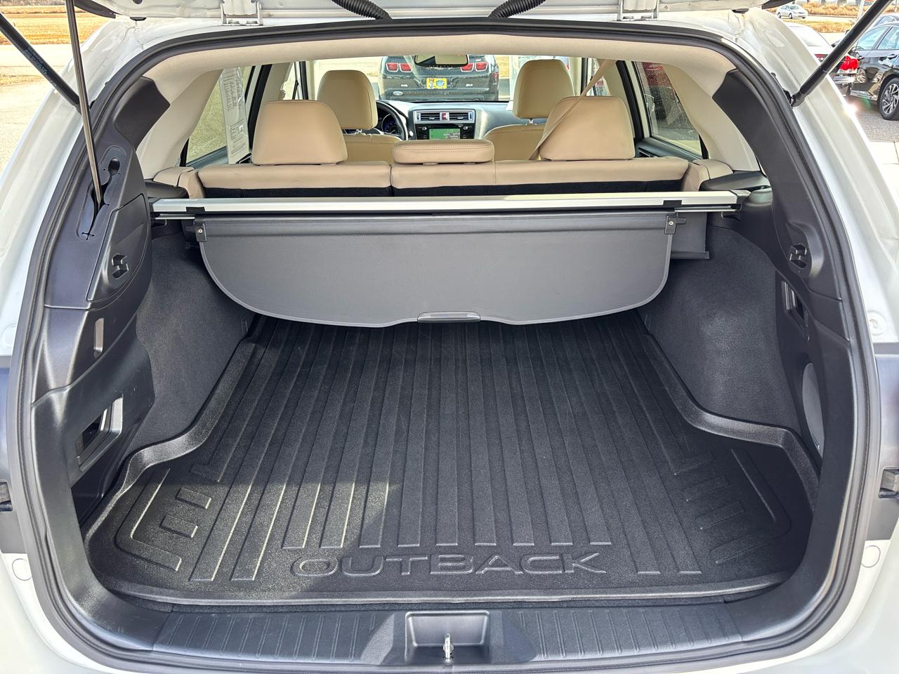 Subaru Outback 4dr Wgn 2.5i Limited 2016