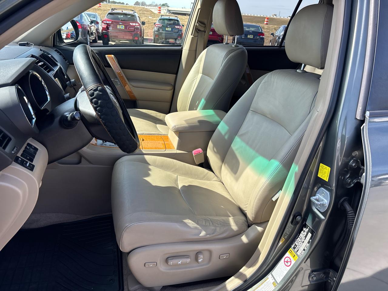 Toyota Highlander Hybrid 4WD 4dr Limited (Natl) 2010