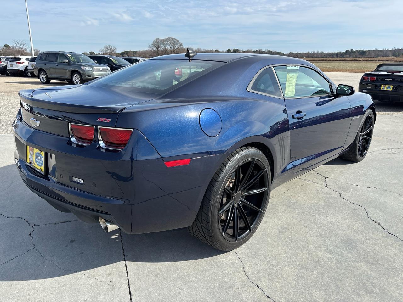 Chevrolet Camaro 2dr Cpe 2SS 2011