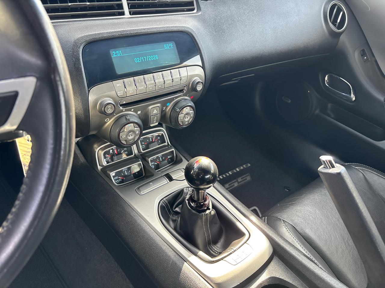 Chevrolet Camaro 2dr Cpe 2SS 2011