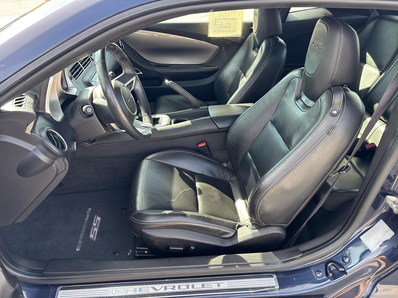 Chevrolet Camaro 2dr Cpe 2SS 2011