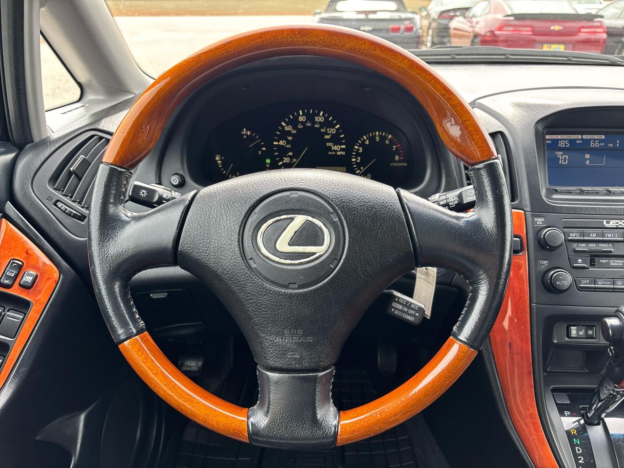 Lexus RX 300 4dr SUV 4WD 2001