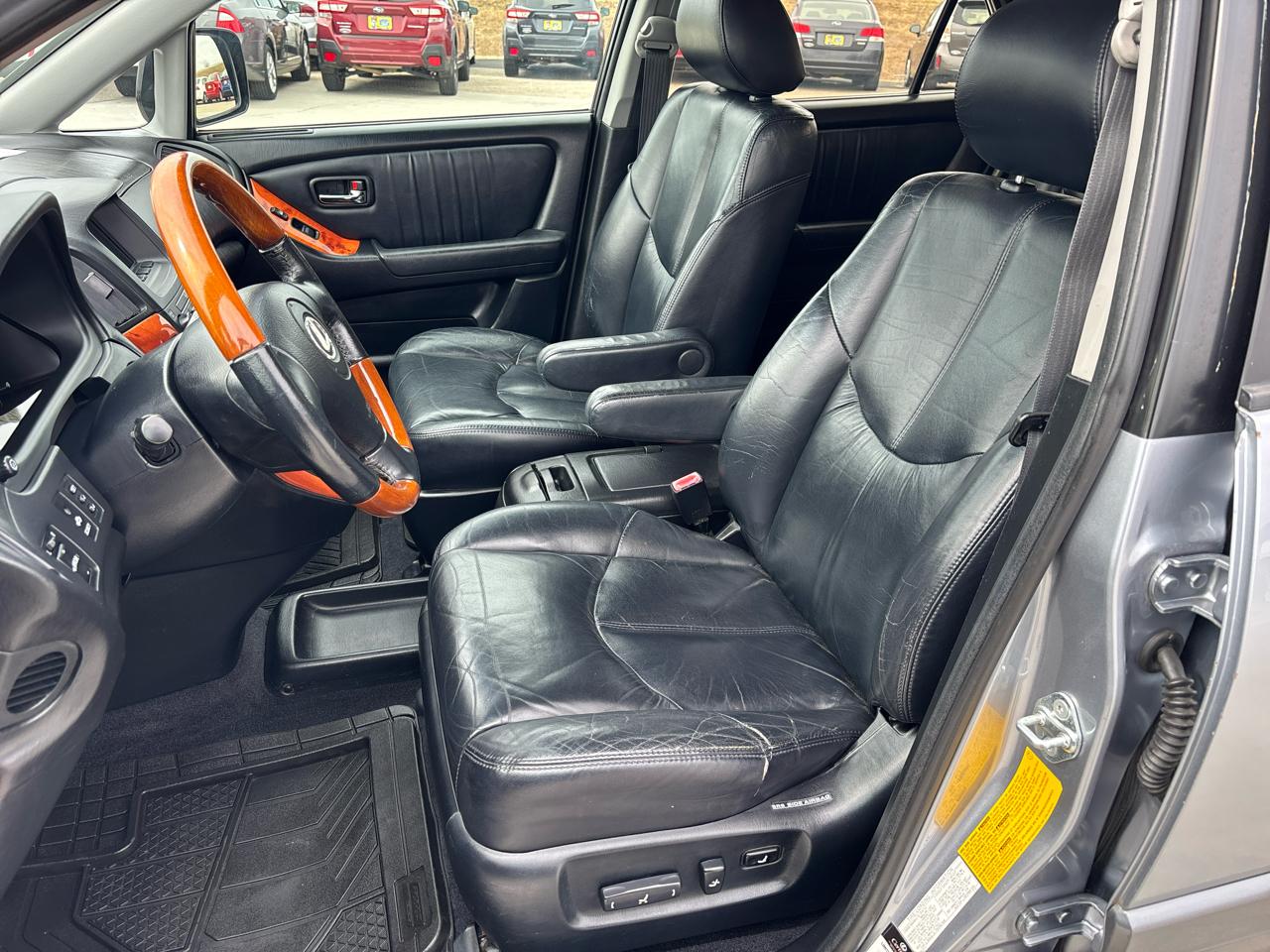 Lexus RX 300 4dr SUV 4WD 2001