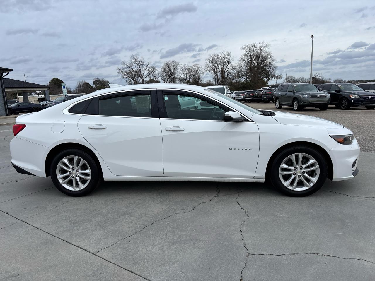 Chevrolet Malibu 4dr Sdn LT w/1LT 2018