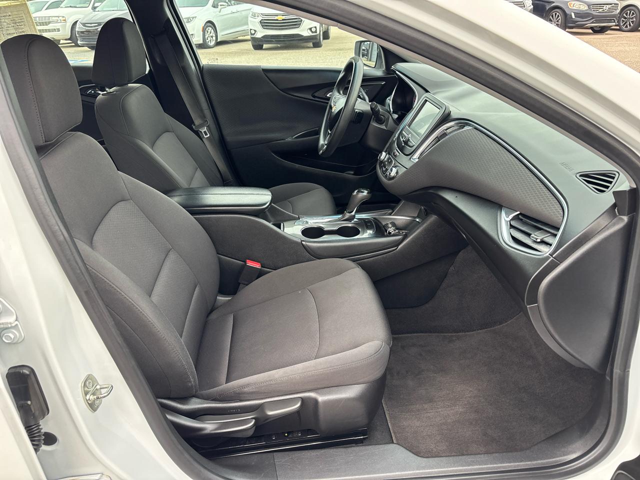 Chevrolet Malibu 4dr Sdn LT w/1LT 2018