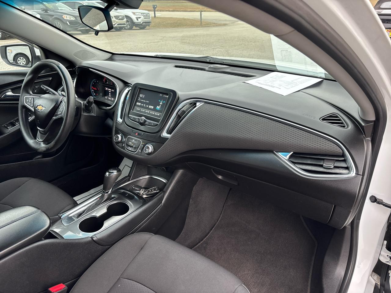 Chevrolet Malibu 4dr Sdn LT w/1LT 2018