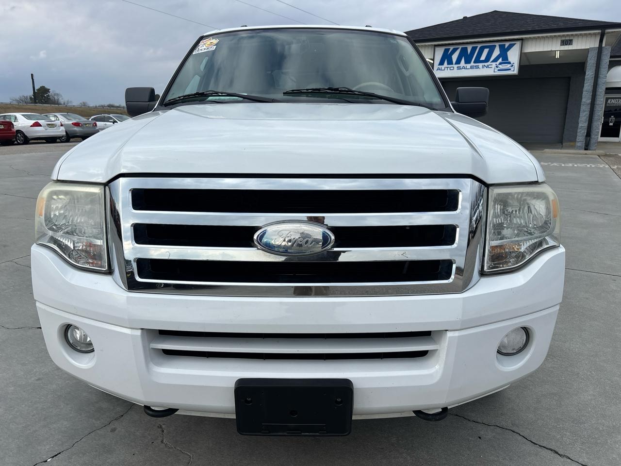 Ford Expedition 4WD 4dr XLT 2010