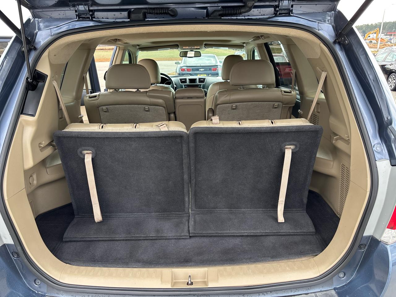 Toyota Highlander FWD 4dr V6 Limited (Natl) 2013