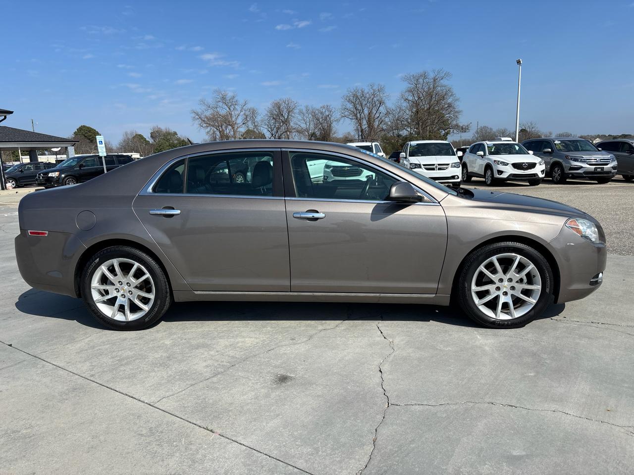 Chevrolet Malibu 4dr Sdn LTZ 2010