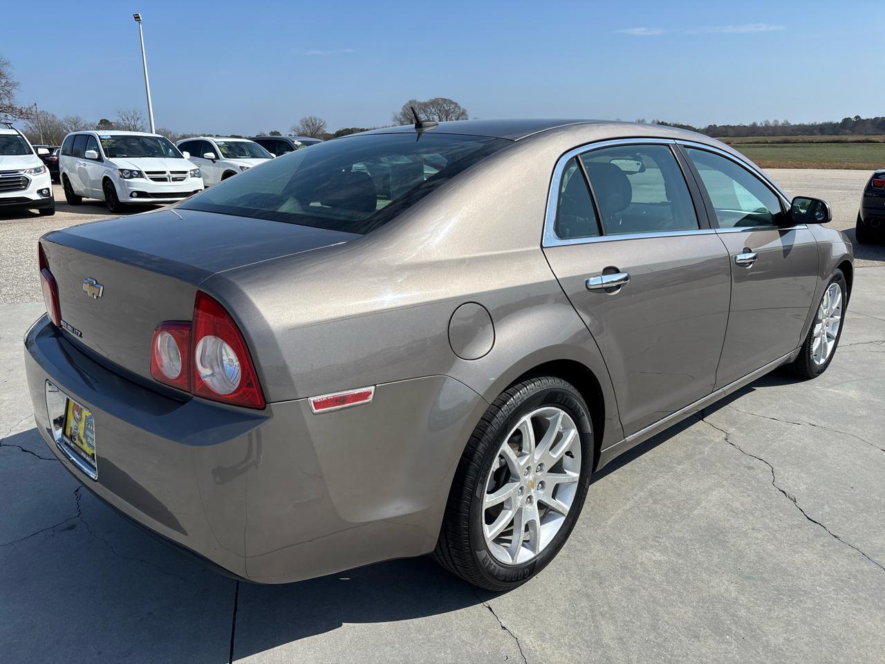 Chevrolet Malibu 4dr Sdn LTZ 2010