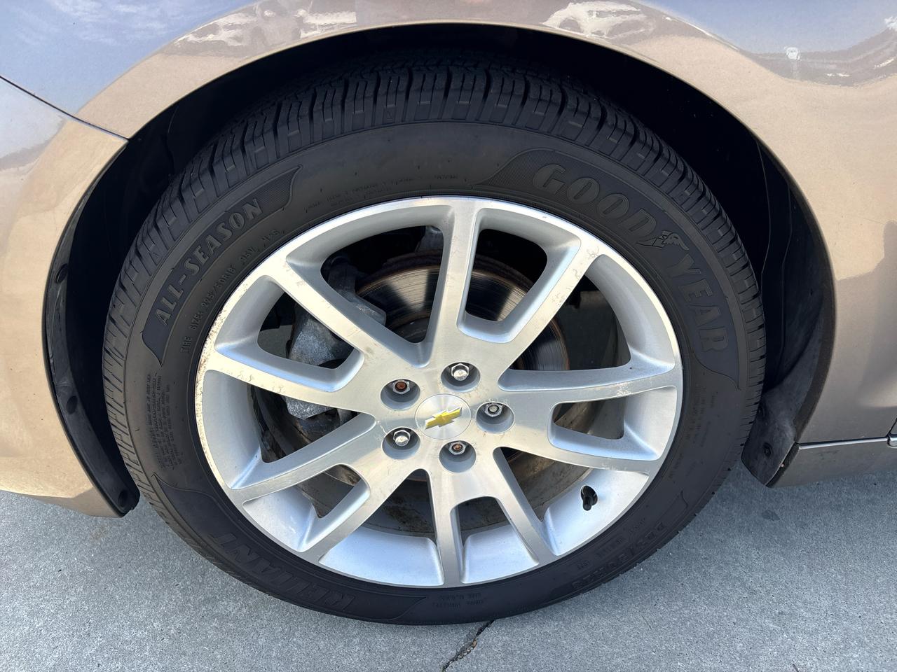 Chevrolet Malibu 4dr Sdn LTZ 2010