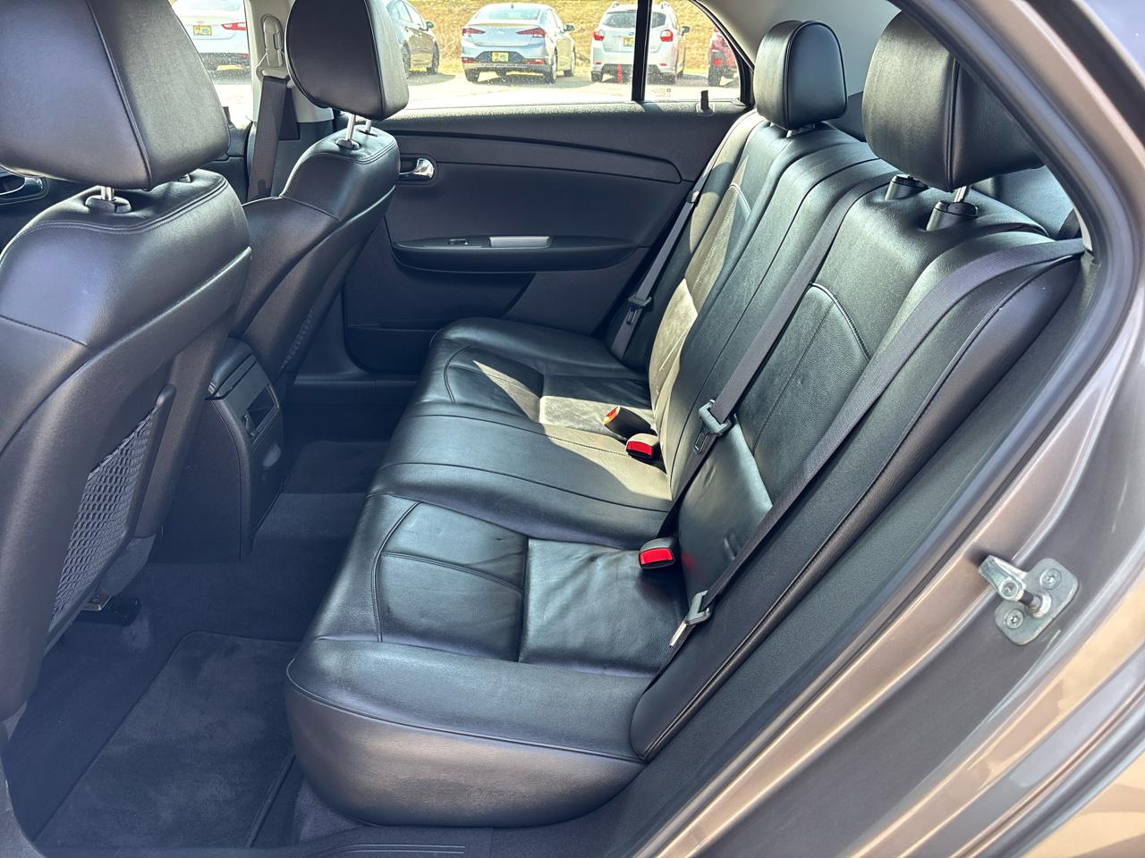 Chevrolet Malibu 4dr Sdn LTZ 2010