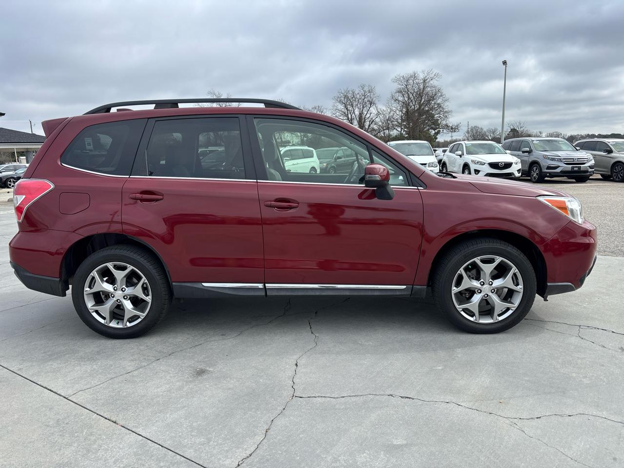 Subaru Forester 4dr CVT 2.5i Touring PZEV 2016