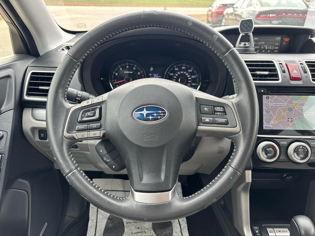 Subaru Forester 4dr CVT 2.5i Touring PZEV 2016