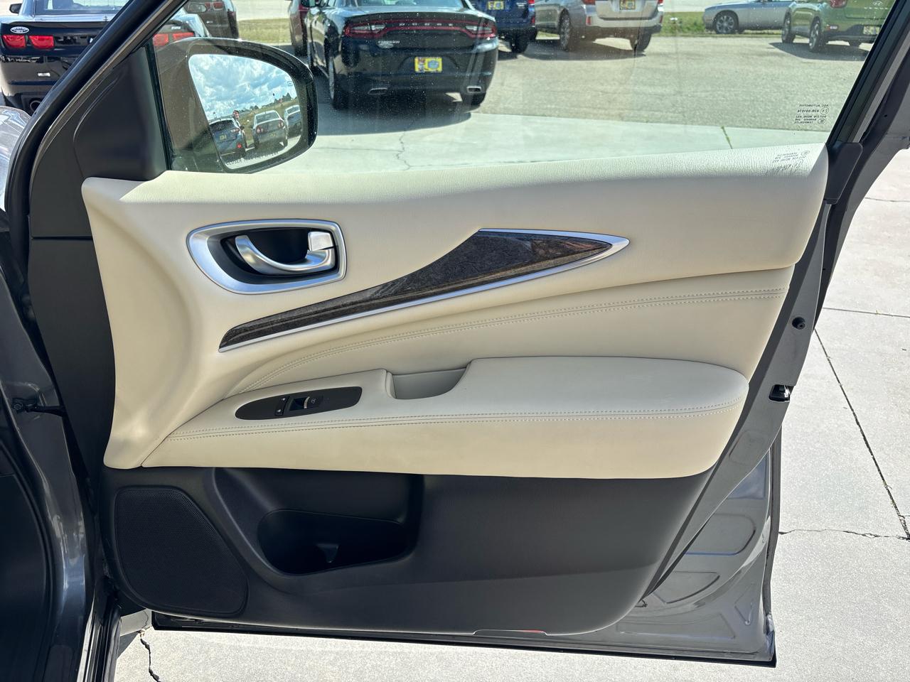 Infiniti QX60 AWD 4dr 2015