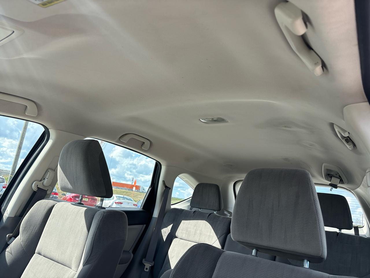 Honda CR-V 2WD 5dr LX 2012