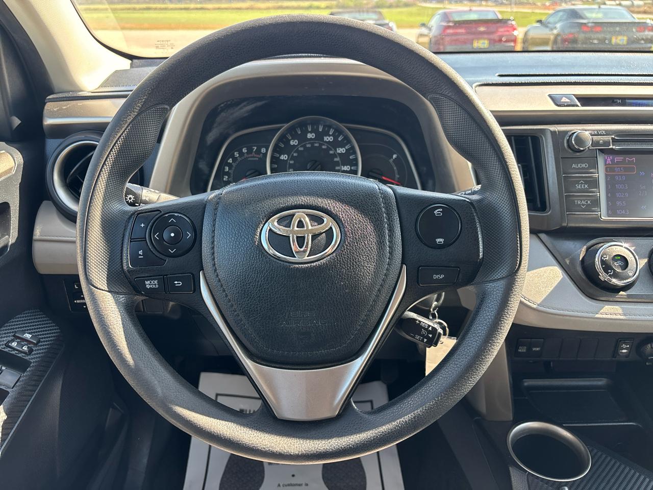 Toyota RAV4 AWD 4dr LE (Natl) 2013