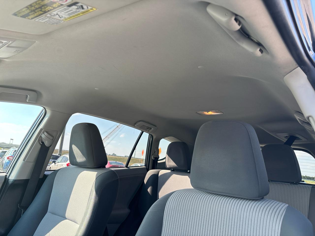 Toyota RAV4 AWD 4dr LE (Natl) 2013