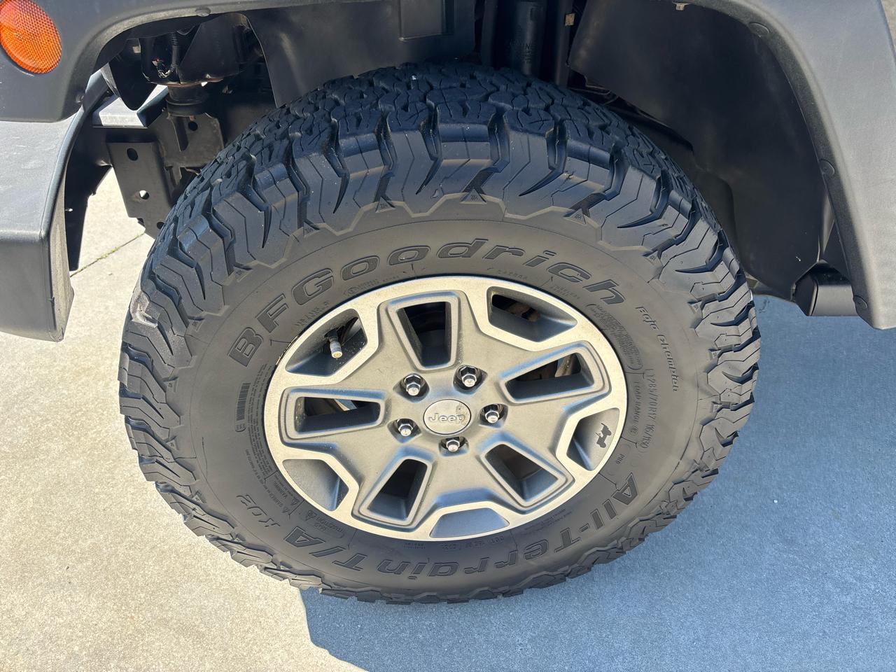 Jeep Wrangler Unlimited 4WD 4dr Rubicon 2014