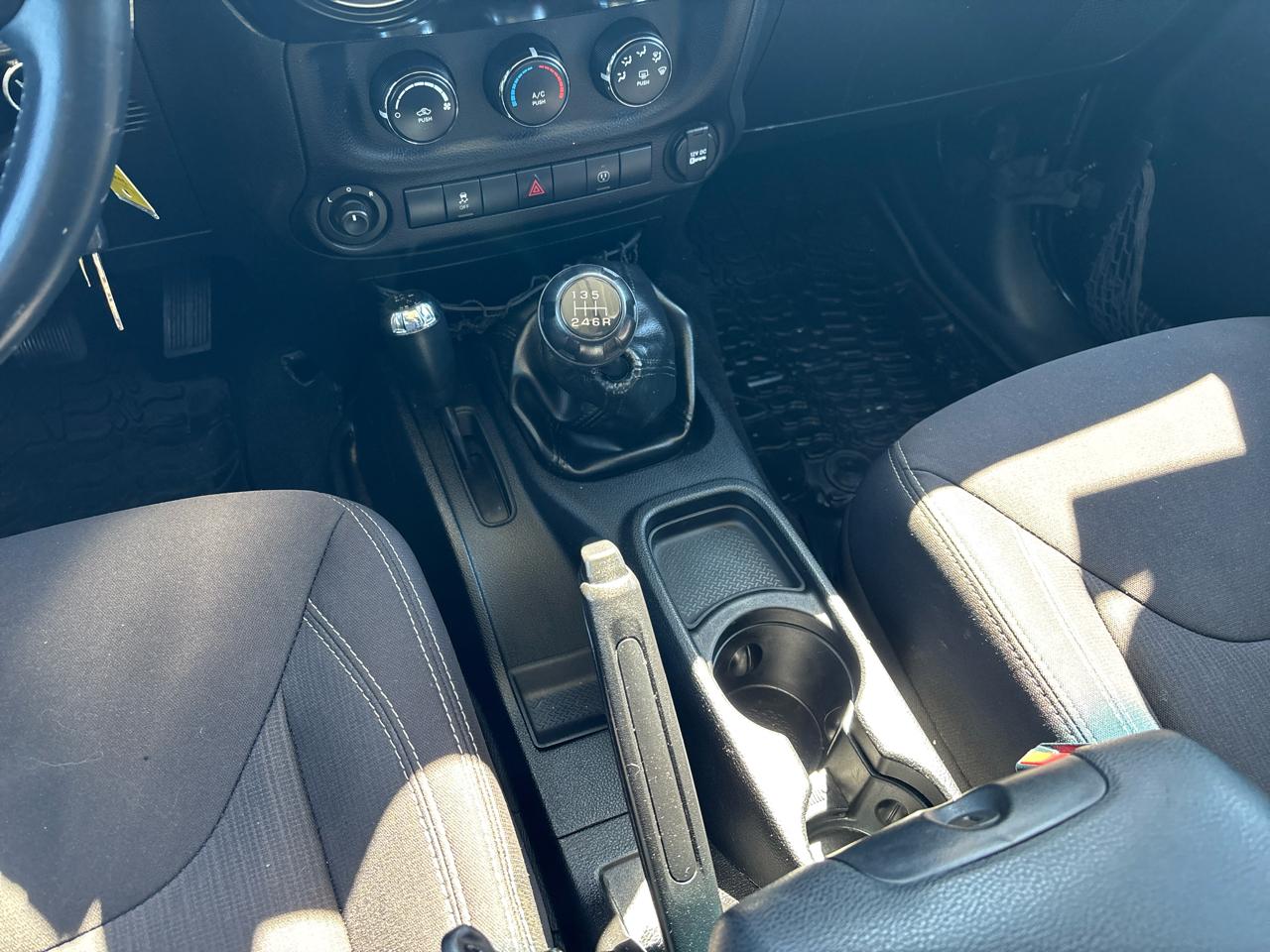 Jeep Wrangler Unlimited 4WD 4dr Rubicon 2014