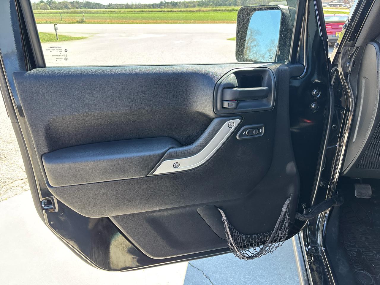 Jeep Wrangler Unlimited 4WD 4dr Rubicon 2014