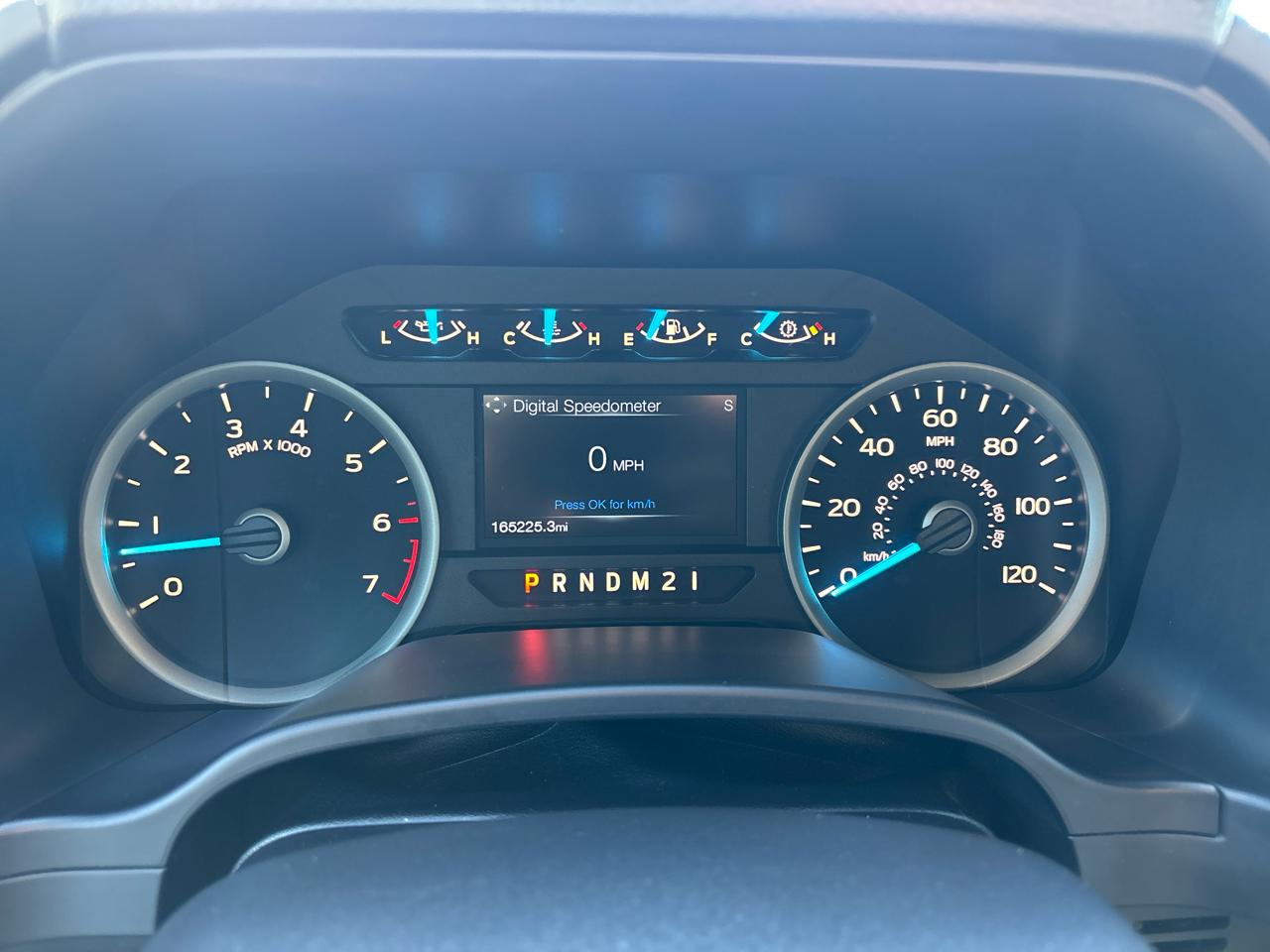 Ford F-150 2WD SuperCrew 145" XLT 2017