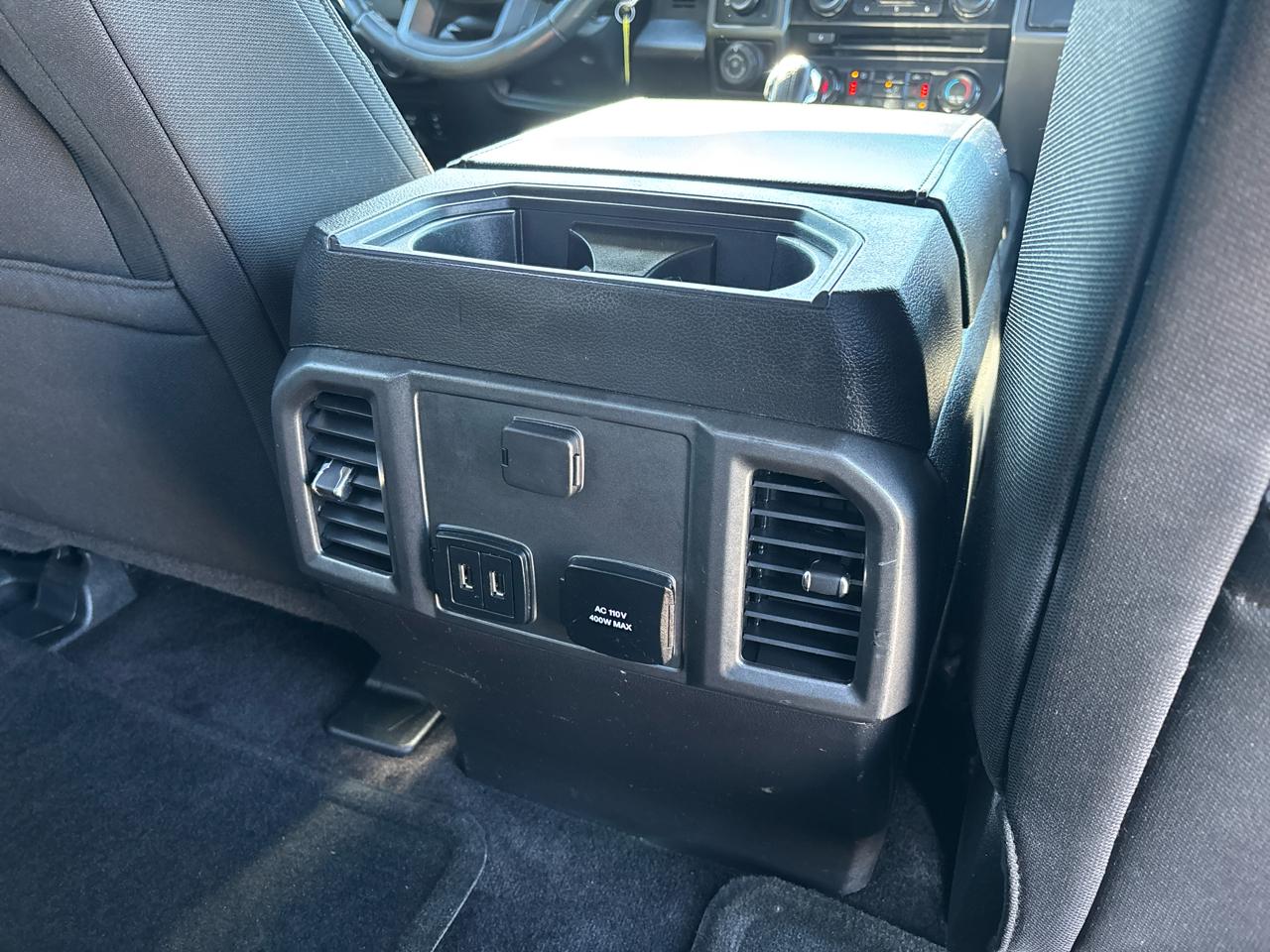 Ford F-150 2WD SuperCrew 145" XLT 2017